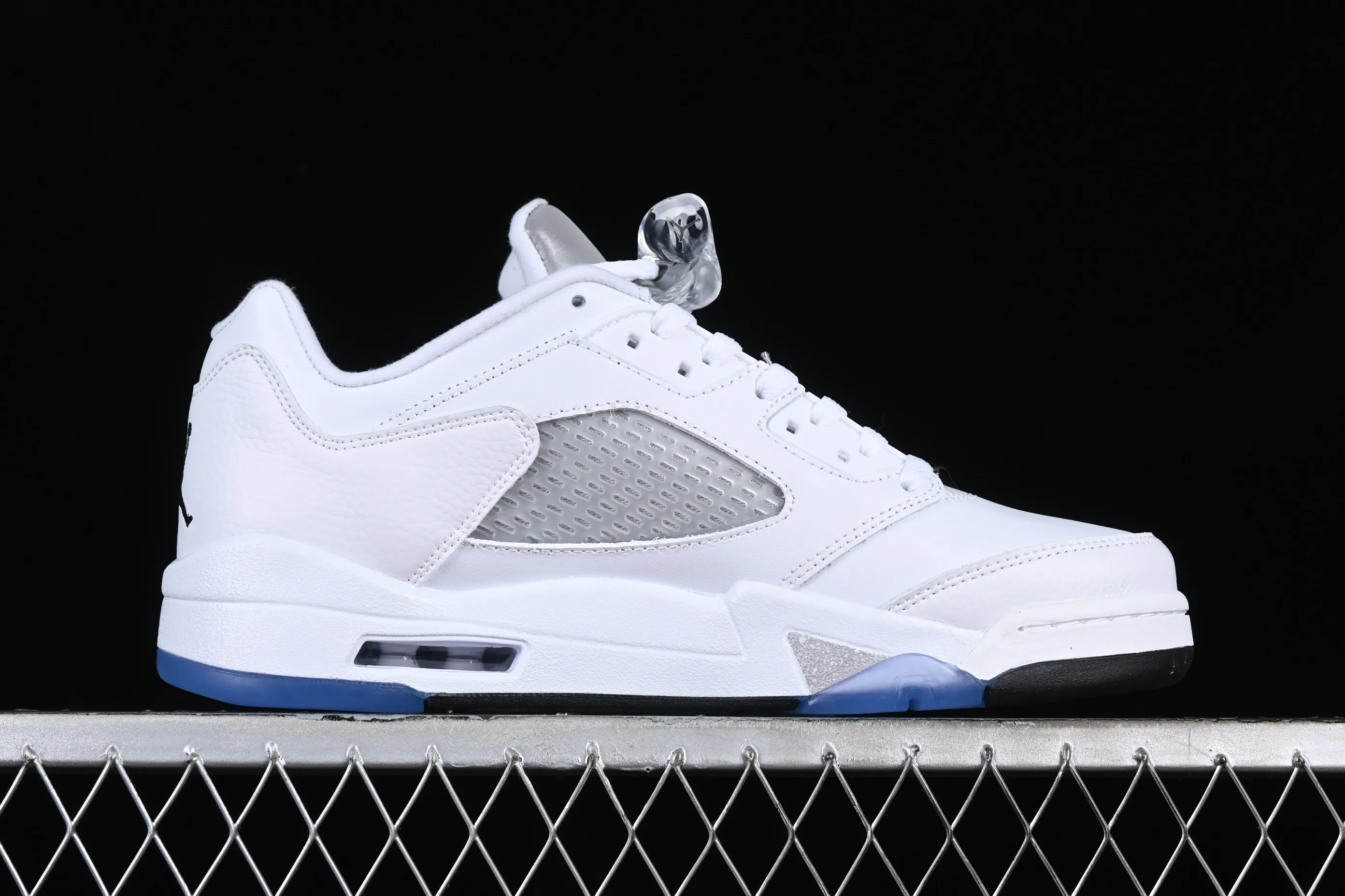 All categories Air Jordan Jordan series basketball shoes Air Jordan 5 Air Jordan 5 Low "White Silver" AJ5 Joe 5 white silver low-top casual sneakers 819172-122